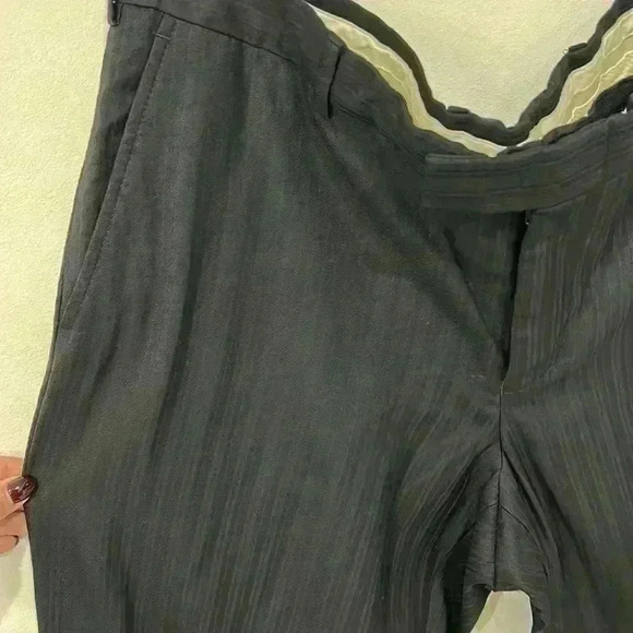 Men’s dress pants - Picture 2 of 3
